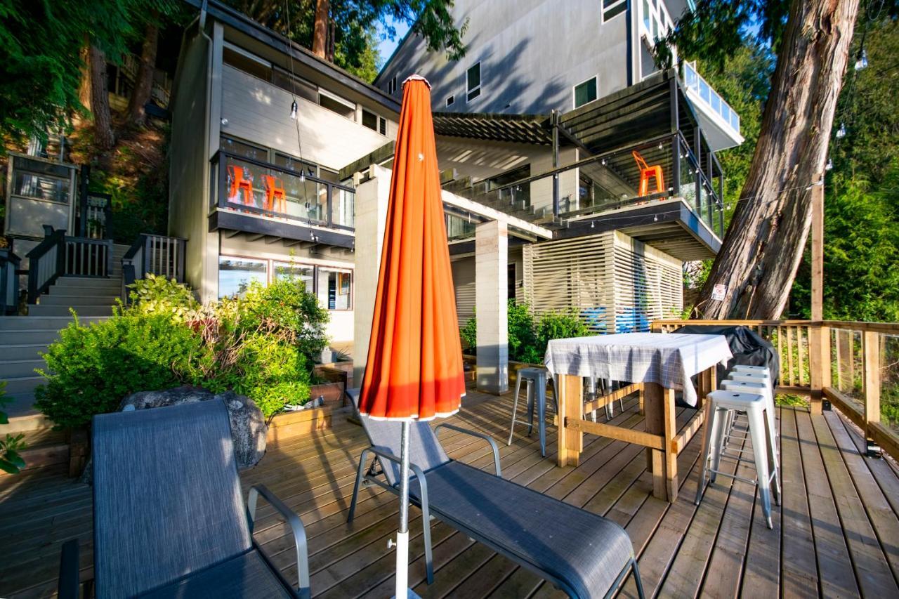 Waterfront Cottage With Superb Coastline Views West Vancouver Esterno foto