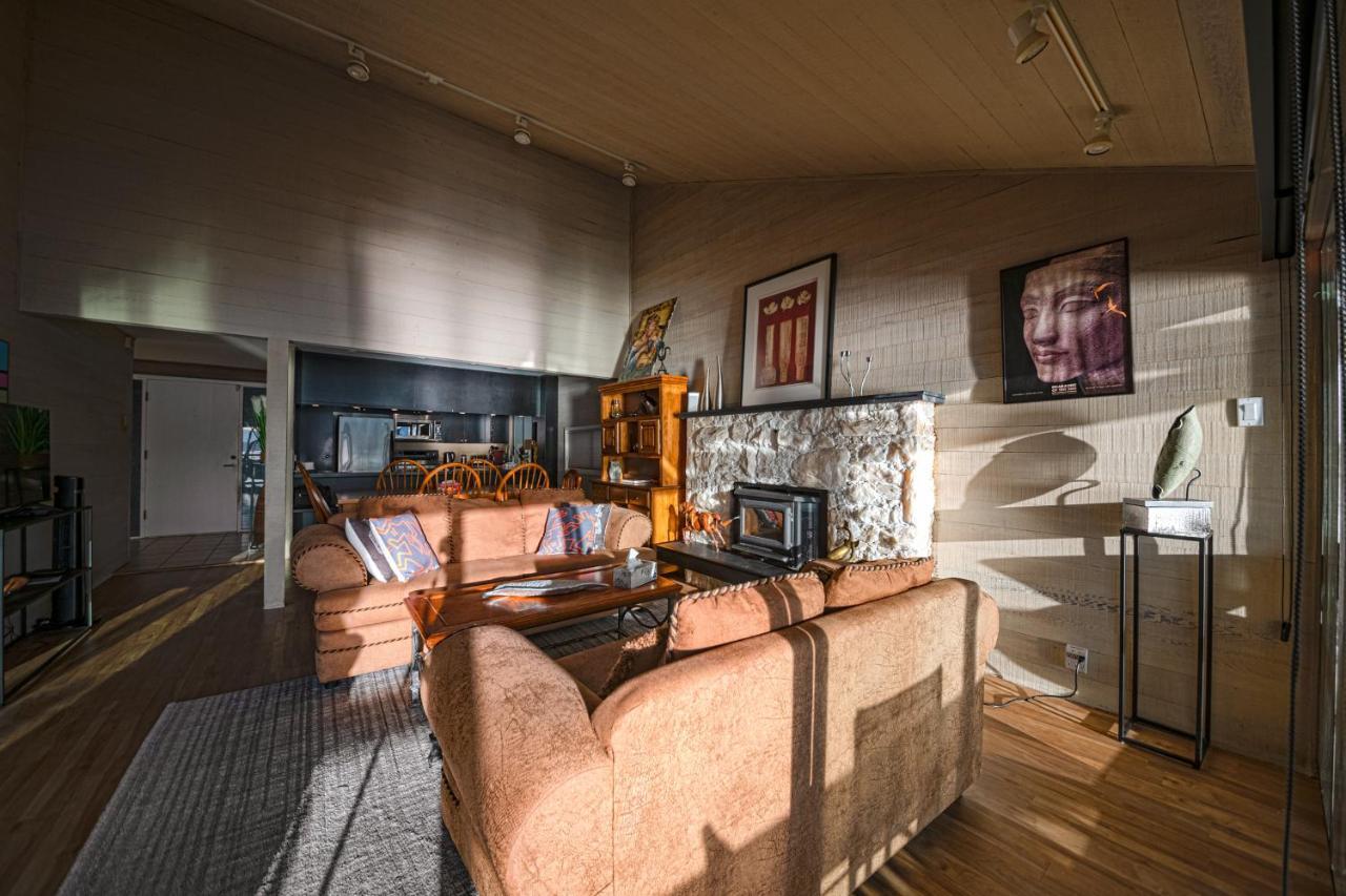 Waterfront Cottage With Superb Coastline Views West Vancouver Esterno foto