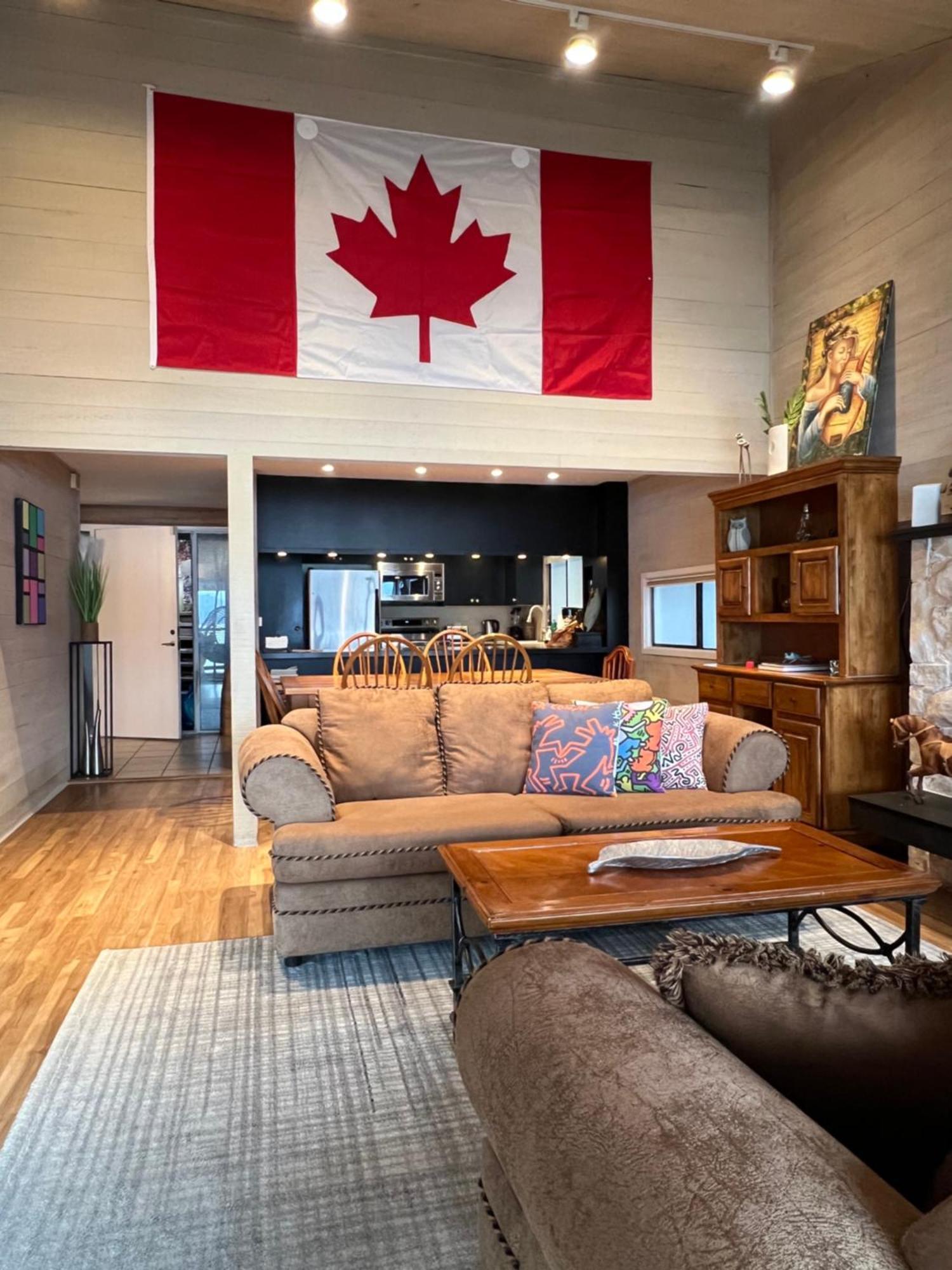 Waterfront Cottage With Superb Coastline Views West Vancouver Esterno foto